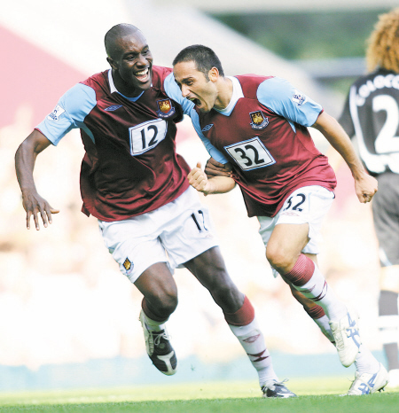 麦迪逊被担架抬出球场，弗兰克：看起来是重伤，这很残酷