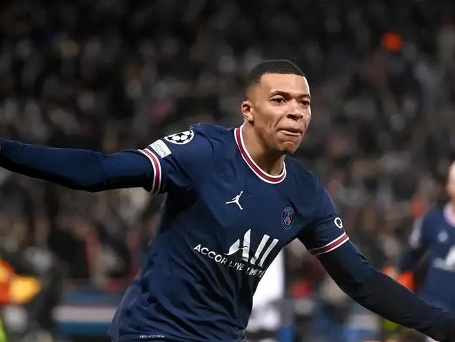 安帅：C罗是我带过职业态度最好的球员之一；米兰的经历非常棒