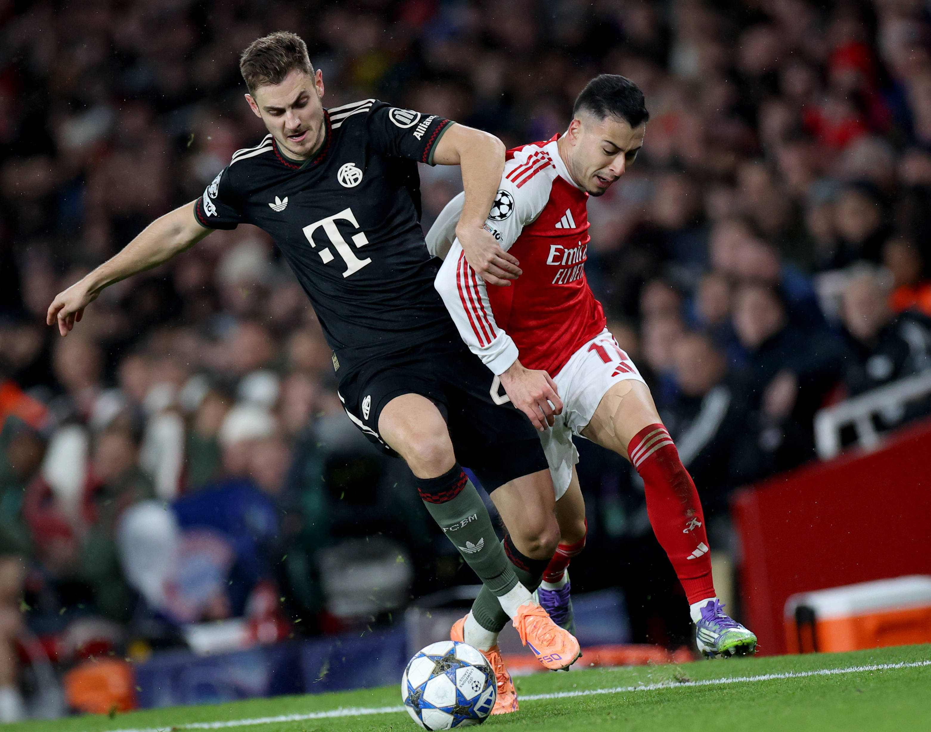 鸣枪深马，与城同行！深圳花游姐妹花与体操“五冠王”的奔跑感悟