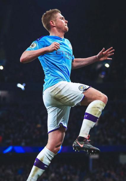 阿斯：曼联8000万引援成水货？谢什科未达预期且迷失体系（阿斯：曼联8000万新援物非所值？谢什科未达预期且难融入战术体系）