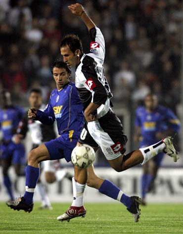 罗体：米兰vs拉齐奥VAR将被停哨；主裁未判点球正确但解释有误