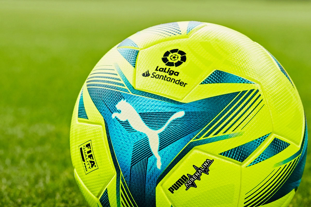 欧冠淘汰赛门票暴涨引发球迷抗议（欧冠淘汰赛票价飙升引发球迷集体抗议）