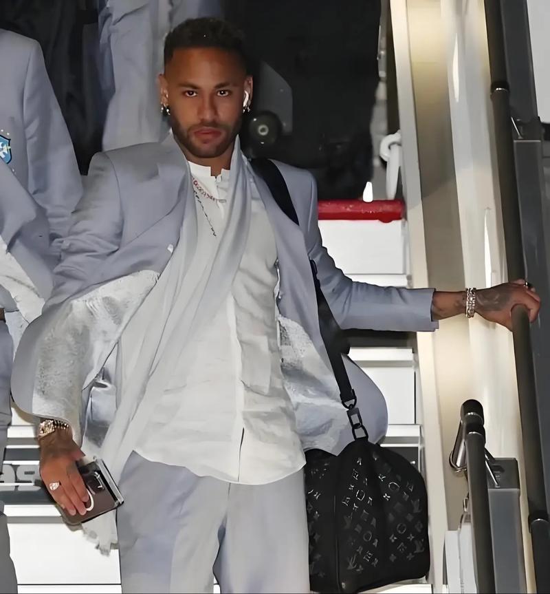 中乙射手王费尔南多：凯恩是我的偶像，要从他身上学的太多了